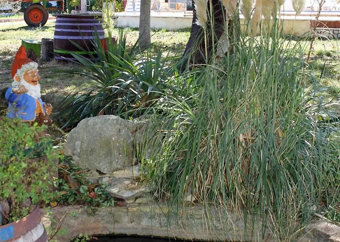 Family Friendly House With A Swimming Pool Valtura, - 7324 Vikendica *