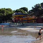 Family Friendly House With A Swimming Pool Valtura, - 7324 Nyaraló Póla