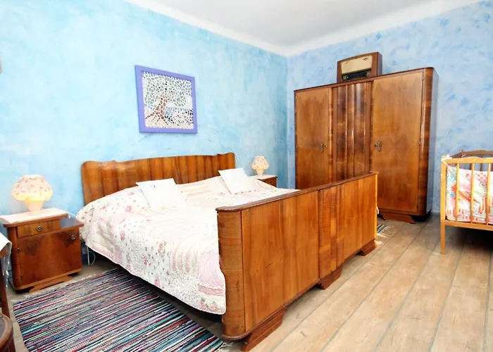 Family Friendly House With A Swimming Pool Valtura, - 7324 Prázdninový dům *