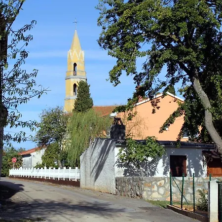 Holiday home Family Friendly House With A Swimming Pool Valtura, - 7324 *